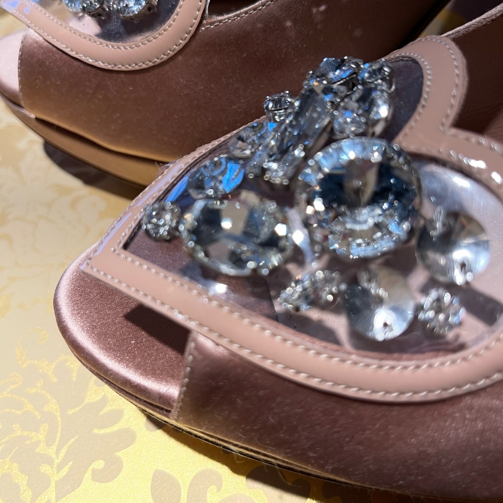 MIU MUI SATIN WITH HEARTS OF CRYSTAL “CINDERELLA” SHOES!!  NWT - Picture 3 of 14